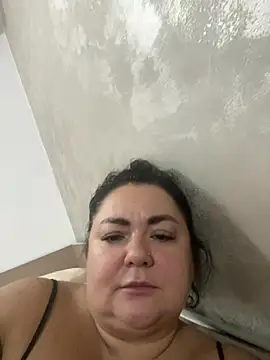 MikyVesela webcam