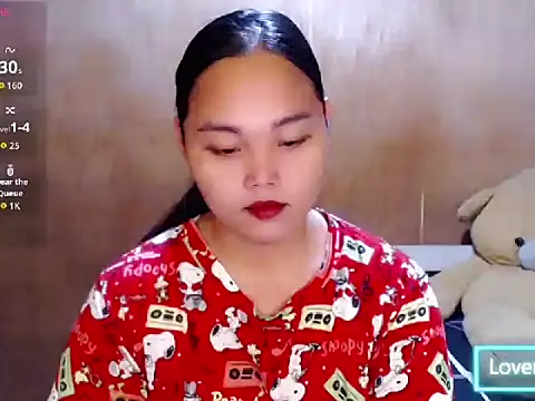 _Lylia live cam on StripChat