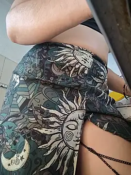 Florxxx9 live cam on StripChat