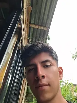ZaneHoward live cam on StripChat