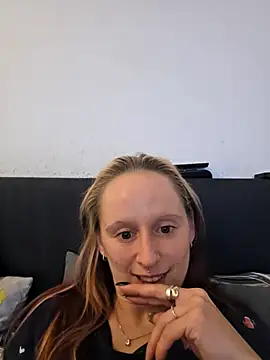 Bellaaa17