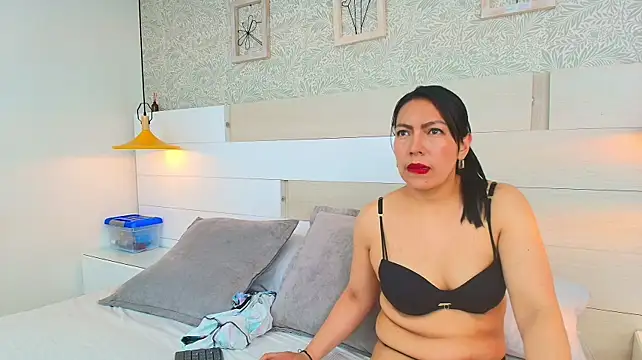 Ivanavelvet