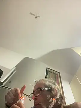 crisfootlicker