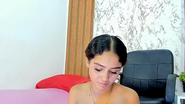 MarianaManzur webcam