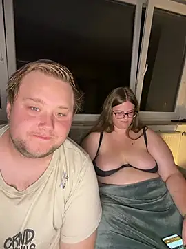 CurvyPaar2