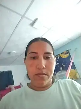 publicpigshow webcam