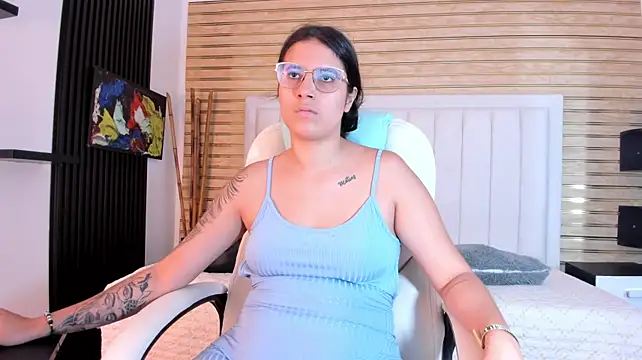 dalila_hotx1 live cam on StripChat