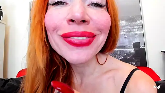 softlysoftlyasbeauty webcam