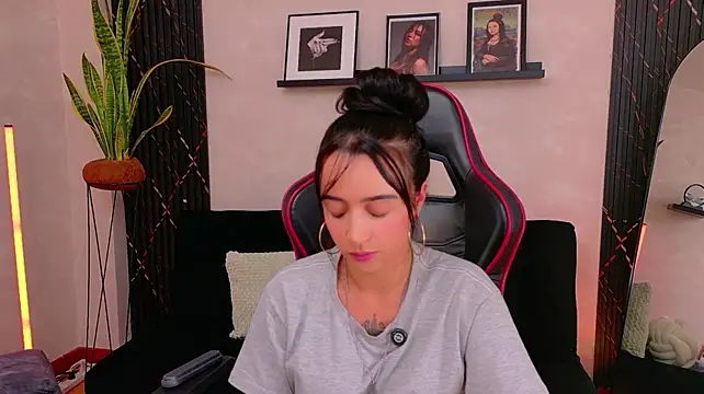 EmmyEvans1 webcam