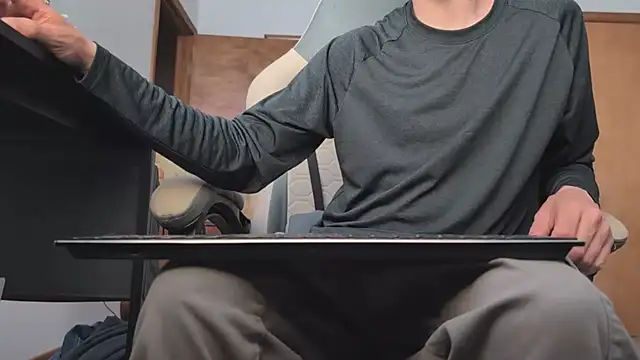 Opondestre00420 webcam