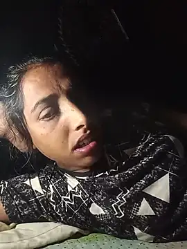 Pinki_thakur_1 webcam