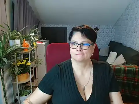 Newgirl4you webcam