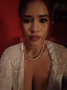KaseyRosse live cam on StripChat