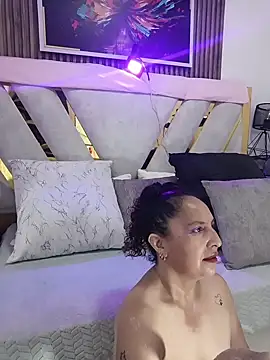 Luna_Naughty1 webcam