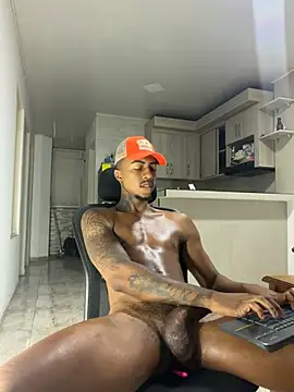 YeremiBrowm webcam