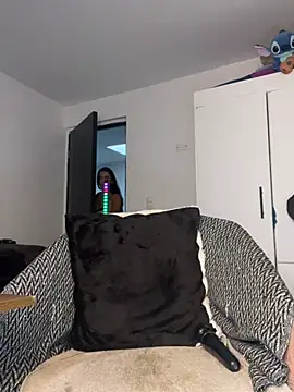 Samispank live cam on StripChat