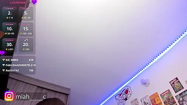miahcarter_ webcam