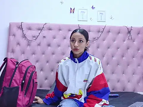 MeganAndSoldierboy1 webcam