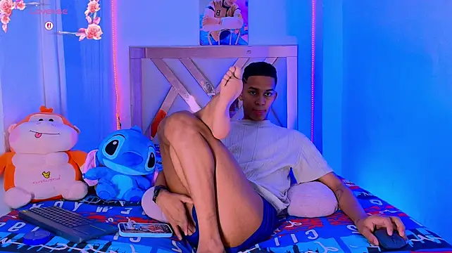 dilan_alfonzo live cam on StripChat
