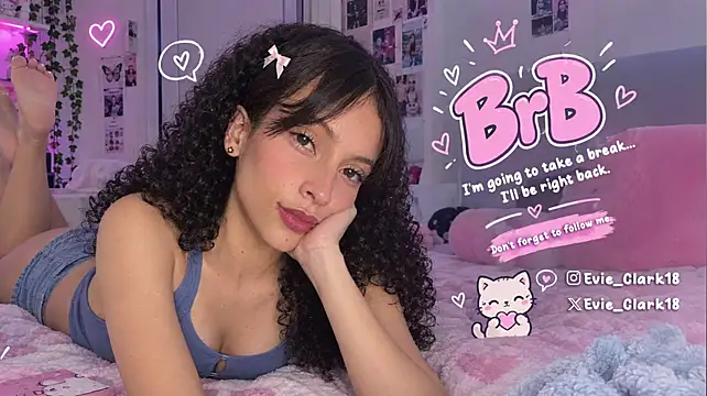 Evie_Clark webcam