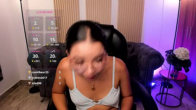 alana_martiins webcam