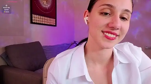 MilaVey webcam