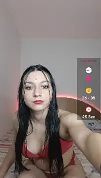 BellaNoirrXX webcam