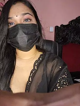 Ismanur11 live cam on StripChat