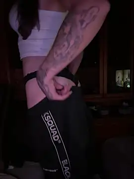 LeaSchmitt live cam on StripChat
