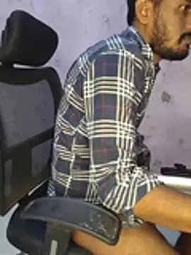 Yuvi_hot live sex cam