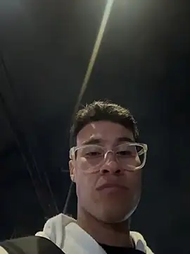 TavoHot_ webcam