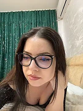 KaylaLewyss live sex cam