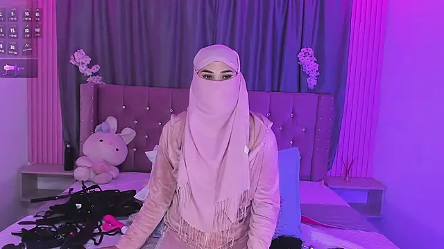 Nayla-Mouna webcam