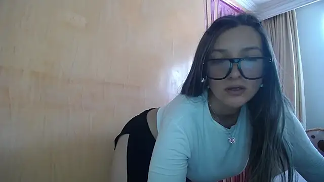 miss_lilieth webcam