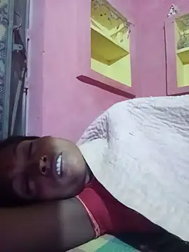 Rinee_suwanee webcam