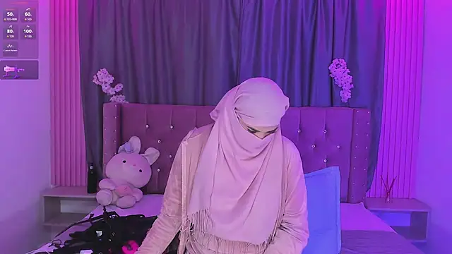 Nayla-Mouna webcam