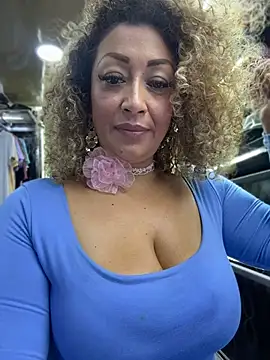 Katti_Barrera webcam