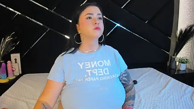 Victoria_Rossy webcam