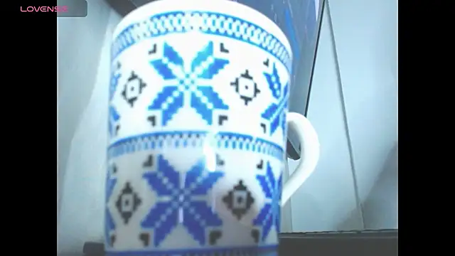 mystica_25 webcam