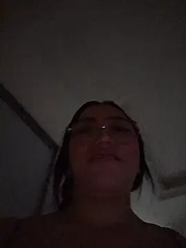 Mia_em webcam