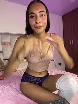 Ninanoir78 webcam