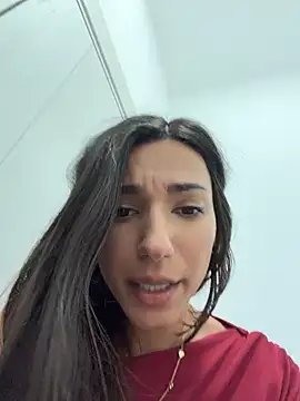 Webcam porno en directo de -_MiaQueen_-