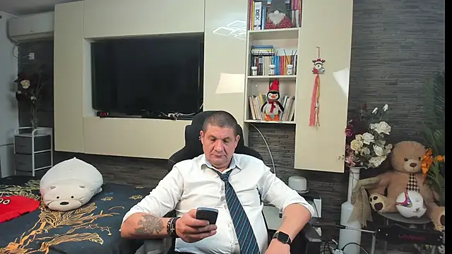 SpartacusDaddy48 webcam