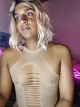 kiaravzadams webcam