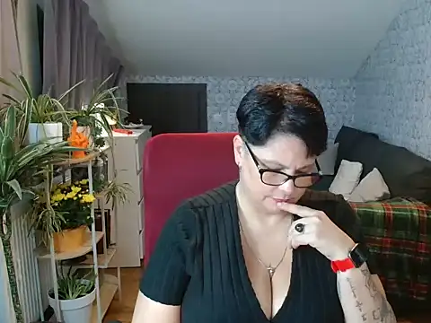 Newgirl4you webcam