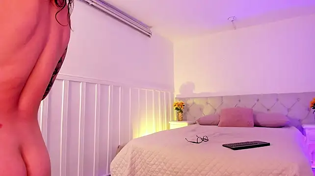 riley_bensongh webcam