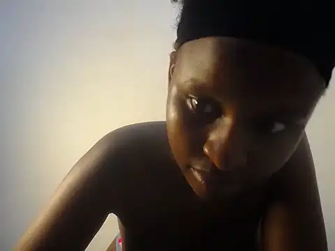 babygirl_aurora8 webcam