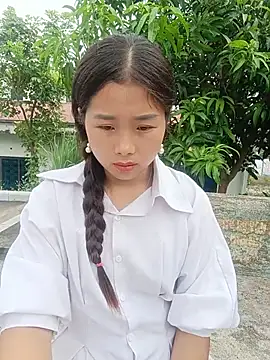HeresThuy22
