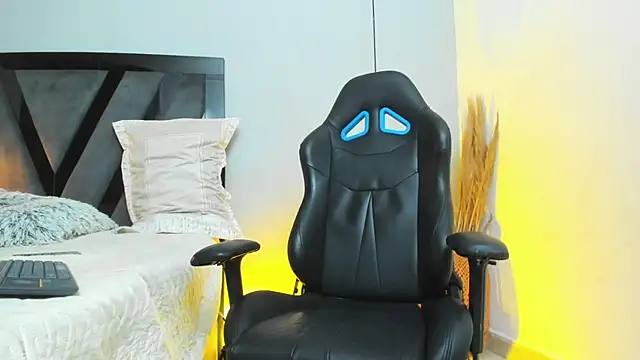 Sam_Restwod webcam