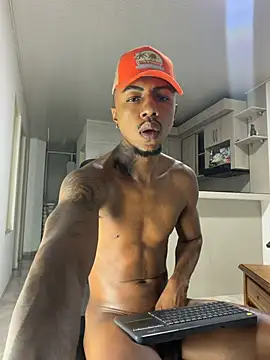 YeremiBrowm webcam